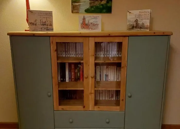 Manon Des Lacs * Mesnil-Saint-Père