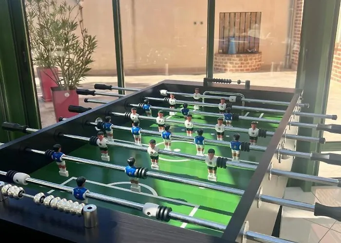 Manon Des Lacs Mesnil-Saint-Père